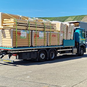 Holz-Eckert Kranfahrzeug für den Baustellen-Tranport